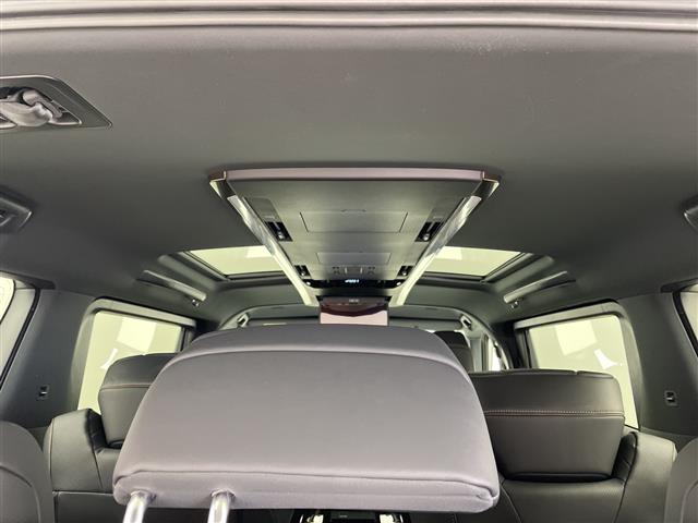 アルファードハイブリッド Ｚ　サンルーフ　純正１４型ナビ　純正１３．２型後席モニター　電子ミラー　ユニバーサルステップ　ワイヤレス充電器　全周囲カメラ　ドラレコ　両側電動スライドドア　シートヒーター／シートベンチレーション　禁煙車（43枚目）