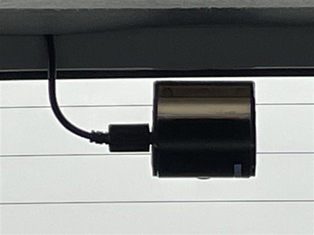 ライズ Ｚ　ナビ　バックカメラ　ＥＴＣ　ドラレコ　シートヒーター　衝突被害軽減ブレーキ　レーンアシスト　アダプティブクルーズコントロール　ＬＥＤヘッドライト　オートライト　革巻きステアリング　スマートキー　禁煙車（8枚目）