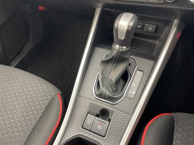 ライズ Ｚ　ナビ　バックカメラ　ＥＴＣ　ドラレコ　シートヒーター　衝突被害軽減ブレーキ　レーンアシスト　アダプティブクルーズコントロール　ＬＥＤヘッドライト　オートライト　革巻きステアリング　スマートキー　禁煙車（18枚目）