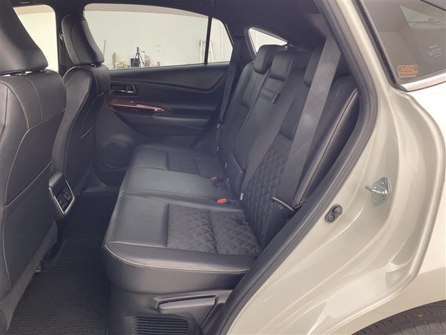 ハリアー プレミアム アドバンスドパッケージ 純正9型ナビ 全周囲カメラ JBL ETC ドラレコ 電動リアゲート ハーフレザーシート 衝突被害軽減ブレーキ レーンアシスト オートマチックハイビーム LEDヘッドライト オートハイビーム 禁煙(34枚目)