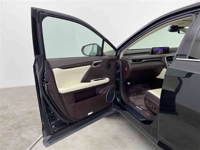 ＲＸ ＲＸ４５０ｈ　バージョンＬ　ムーンルーフ　純正１２．３型ナビ　全周囲カメラ　ＥＴＣ２．０　シートヒーター　シートベンチレーション　ハンドルヒーター　電動リアゲート　ＢＳＭ　追従クルーズコントロール　ＭＴモード付シフト　禁煙車（40枚目）