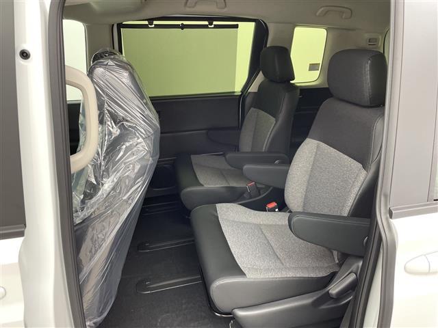 フリード ｅ：ＨＥＶエアー　ＥＸ　登録済未使用車　純正９型ナビ　バックカメラ　アダプティブクルーズコントロール　両側電動スライドドア　ハーフレザーシート　シートヒーター　ＬＥＤ　オートマチックハイビーム　衝突被害軽減ブレーキ　禁煙（38枚目）