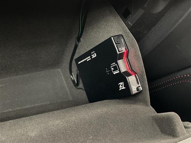 ＣＸ－５ ＸＤ　スポーツアピアランス　純正１０．２５型ナビ　全周囲カメラ　フルセグＴＶ　ＥＴＣ　電動バックドア　シートヒーター／シートベンチレーション　ハンドルヒーター　ＢＳＭ　追従クルーズコントロール　オートハイビーム　ＬＥＤ　禁煙車（5枚目）