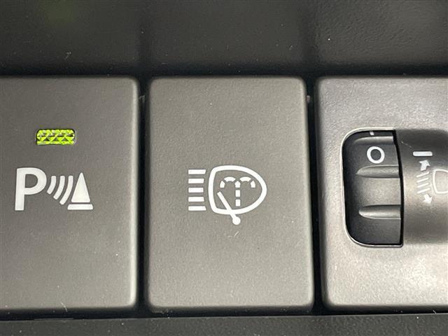 ジムニー ＸＣ　届出済未使用車　４ＷＤターボ　追従クルーズコントロール　シートヒーター　衝突被害軽減システム　レーンキープアシスト　ＬＥＤヘッドライト　オートマチックハイビーム　フォグライト　スマートキー　禁煙車（11枚目）