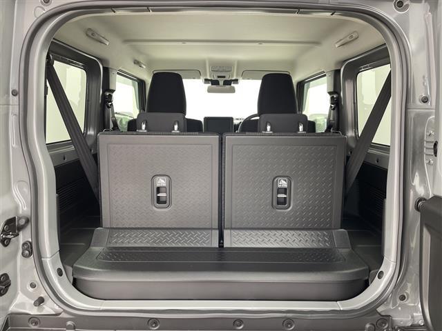 ジムニー ＸＣ　届出済未使用車　４ＷＤターボ　追従クルーズコントロール　シートヒーター　衝突被害軽減システム　レーンキープアシスト　ＬＥＤヘッドライト　オートマチックハイビーム　フォグライト　スマートキー　禁煙車（27枚目）