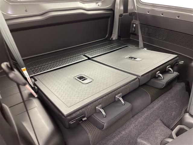 ジムニー ＸＣ　届出済未使用車　４ＷＤターボ　追従クルーズコントロール　シートヒーター　衝突被害軽減システム　レーンキープアシスト　ＬＥＤヘッドライト　オートマチックハイビーム　フォグライト　スマートキー　禁煙車（34枚目）