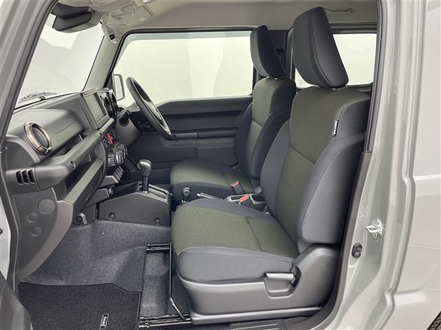 ジムニー ＸＣ　届出済未使用車　４ＷＤターボ　追従クルーズコントロール　シートヒーター　衝突被害軽減システム　レーンキープアシスト　ＬＥＤヘッドライト　オートマチックハイビーム　フォグライト　スマートキー　禁煙車（35枚目）