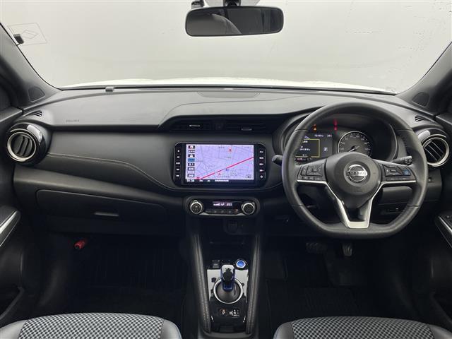 キックス Ｘ　純正９型ナビ　バックカメラ　アダプティブクルーズコントロール　レーンキープアシスト　衝突被害軽減ブレーキ　オートマチックハイビーム　純正ドライブレコーダー　コーナーセンサー　ＥＴＣ　ＬＥＤ　禁煙車（2枚目）