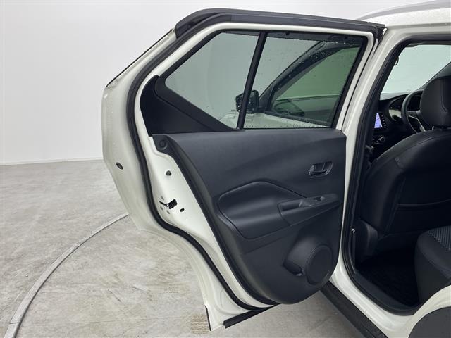 キックス Ｘ　純正９型ナビ　バックカメラ　アダプティブクルーズコントロール　レーンキープアシスト　衝突被害軽減ブレーキ　オートマチックハイビーム　純正ドライブレコーダー　コーナーセンサー　ＥＴＣ　ＬＥＤ　禁煙車（37枚目）