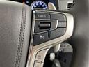 シャモニー　１１型ナビ　１２．８型フリップダウンモニター　ハンドルヒーター　パドルシフト　フルセグ　純正アルミホイール　オートライト　オートマチックハイビーム　ステアリングスイッチ　革巻きステアリング　禁煙車（12枚目）