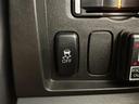 ローデスト D パワーパッケージ ナビ 両側電動スライドドア バックカメラ 4WD 前席シートヒーター ターボ車 ビルトインETC スマートキー フルセグTV オートライト LEDヘッドライト MTモード付AT コーナーセンサー 禁煙(10枚目)