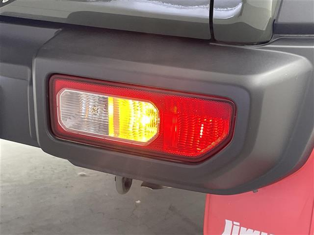 ジムニーシエラ ＪＣ　ＡＬＰＩＮＥメモリナビ　ＡＬＰＩＮＥデジタルインナーミラー　ＡＬＰＩＮＥドライブレコーダー　オートライト　ＬＥＤヘッドライト　バックカメラ　アイドリングストップ　ビルトインＥＴＣ　スマートキー　ＡＡＣ（29枚目）