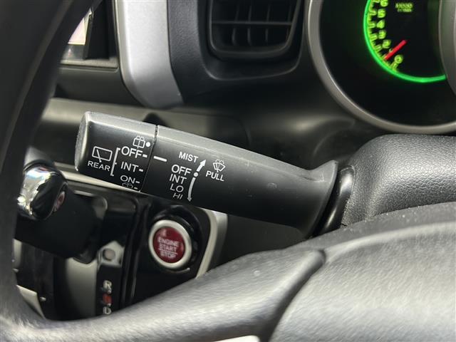Ｎ－ＢＯＸ Ｇ　ＳＳパッケージ　社外ＳＤナビ　型式：ＡＶＮ－Ｖ０２（ＦＭ／ＡＭ／ＢＴ／ＴＶ／ＣＤ／ＤＶＤ／ＡＵＸ）両側パワースライドドア　純正アルミホイール　純正フロアマット　社外ＥＴＣ　ＡＢＳ　横滑り防止装置　スマートキー（5枚目）