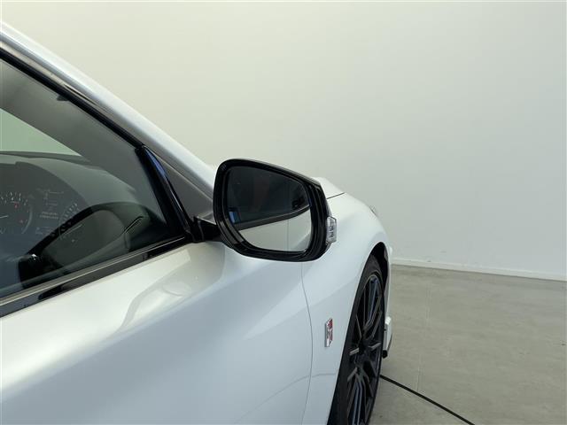 スカイライン ニスモ　純正日産コネクトナビ　メーカーオプションサンルーフ　フルニスモエアロ　専用カーボンフィニッシャー　純正ビルトインＥＴＣ　ＲＥＣＡＲＯ製スポーツシート　専用チューニングコンピュータ（17枚目）