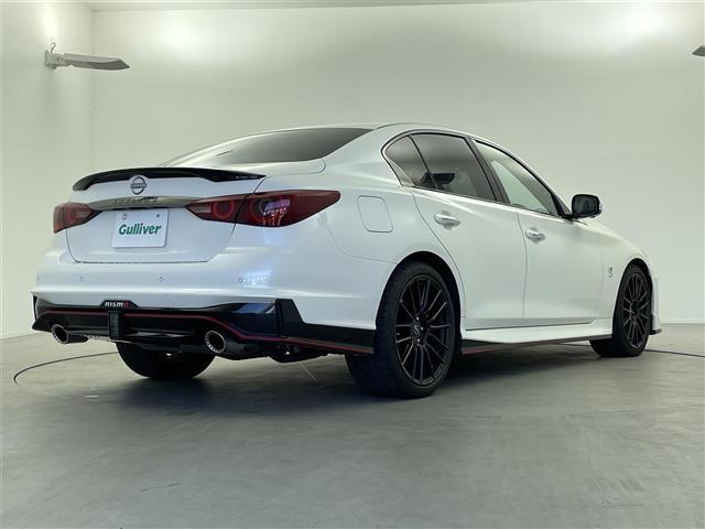 スカイライン ニスモ　純正日産コネクトナビ　メーカーオプションサンルーフ　フルニスモエアロ　専用カーボンフィニッシャー　純正ビルトインＥＴＣ　ＲＥＣＡＲＯ製スポーツシート　専用チューニングコンピュータ（22枚目）