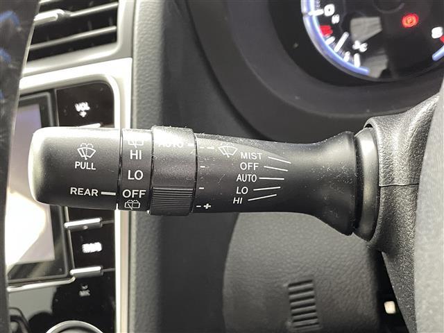 レヴォーグ １．６ＧＴ－Ｓアイサイト　純正フルセグＳＤナビ　Ｂｌｕｅｔｏｏｔｈ／ＴＶ／ＤＶＤ／ＣＤ／ＡＭ／ＦＭ　バックカメラ　純正１８インチＡＷ　ＥＴＣ　アダプティブクルーズコントロール　レーンキープアシスト　純正フロアマット（16枚目）