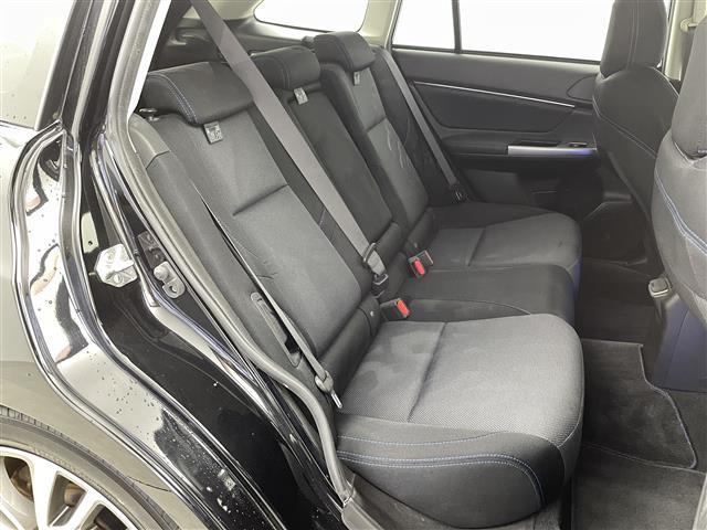 レヴォーグ １．６ＧＴ－Ｓアイサイト　純正フルセグＳＤナビ　Ｂｌｕｅｔｏｏｔｈ／ＴＶ／ＤＶＤ／ＣＤ／ＡＭ／ＦＭ　バックカメラ　純正１８インチＡＷ　ＥＴＣ　アダプティブクルーズコントロール　レーンキープアシスト　純正フロアマット（20枚目）