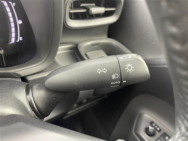 シエンタ ハイブリッドＺ　純正１０．５型ディスプレイオーディオｐｌｕｓ　バックカメラ　ＡＣ１００Ｖ電源　トヨタセーフティセンス　ブラインドスポットモニター　ドライブレコーダー　両側パワースライドドア　ビルトインＥＴＣ　禁煙車（21枚目）