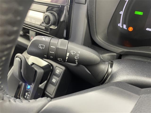 シエンタ ハイブリッドＺ　純正１０．５型ディスプレイオーディオｐｌｕｓ　バックカメラ　ＡＣ１００Ｖ電源　トヨタセーフティセンス　ブラインドスポットモニター　ドライブレコーダー　両側パワースライドドア　ビルトインＥＴＣ　禁煙車（22枚目）