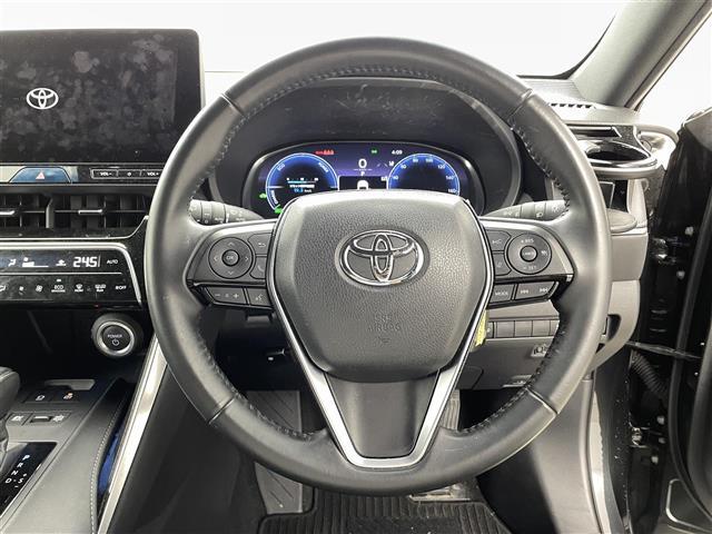 ハリアーハイブリッド Ｇ　純正ナビ機能付きディスプレイオーディオ（ＦＭ／ＡＭ／ＢＴ／ＨＤＭＩ／ＵＳＢ）　ハーフレザーシート　パワーバックドア　純正ＥＴＣ２．０　純正フロアマット　スマートキー　トヨタセーフティセンス　ＡＢＳ（3枚目）