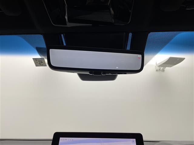 ハリアーハイブリッド Ｇ　純正ナビ機能付きディスプレイオーディオ（ＦＭ／ＡＭ／ＢＴ／ＨＤＭＩ／ＵＳＢ）　ハーフレザーシート　パワーバックドア　純正ＥＴＣ２．０　純正フロアマット　スマートキー　トヨタセーフティセンス　ＡＢＳ（16枚目）