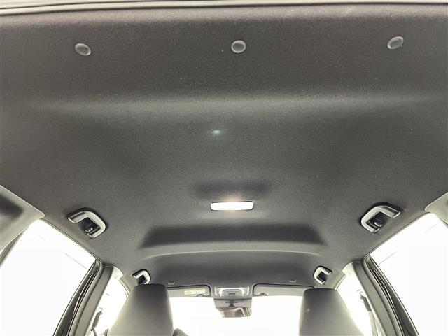 カローラクロス ハイブリッド Z 純正メモリナビ機能付きディスプレイオーディオ(FM/AM/BT/USB/AppleCArPlay/androidAuto) シートヒーター パワーバックドア 純正ビルトインETC トヨタセーフティ(31枚目)