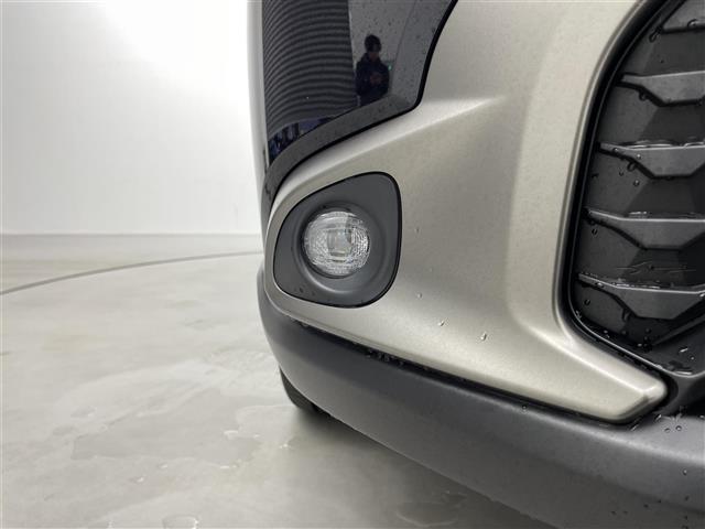 カローラクロス ハイブリッド Z 純正メモリナビ機能付きディスプレイオーディオ(FM/AM/BT/USB/AppleCArPlay/androidAuto) シートヒーター パワーバックドア 純正ビルトインETC トヨタセーフティ(34枚目)