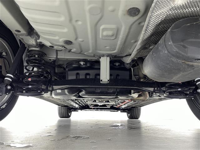 カローラクロス ハイブリッド Z 純正メモリナビ機能付きディスプレイオーディオ(FM/AM/BT/USB/AppleCArPlay/androidAuto) シートヒーター パワーバックドア 純正ビルトインETC トヨタセーフティ(41枚目)