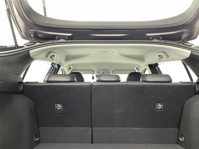 プリウス Sツーリングセレクション 4WD 純正SDナビ シートヒーター 純正18インチツーリングホイール バックカメラ 純正LEDヘッドライト 純正フロントフォグライト 純正ビルトインETC 社外レーダー ドライブレコーダー(32枚目)