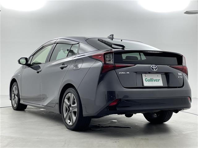 プリウス Sツーリングセレクション 4WD 純正SDナビ シートヒーター 純正18インチツーリングホイール バックカメラ 純正LEDヘッドライト 純正フロントフォグライト 純正ビルトインETC 社外レーダー ドライブレコーダー(43枚目)