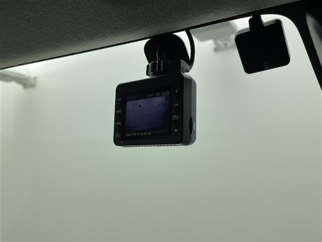 ルーミー カスタムＧ　Ｐａｎａｓｏｎｉｃナビ　ＣＤ／ＤＶＤ／Ｂｌｕｅｔｏｏｔｈ／フルセグ　両側パワースライドドア　スマートアシスト　クルーズコントロール　バックカメラ　シートヒーター　前後ドラレコ　ＬＥＤヘッドライト（25枚目）