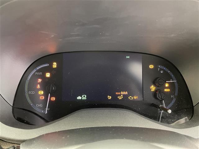 ヤリスクロス ハイブリッドZ 純正ディスプレイオーディオ(USB接続/Bluetooth/フルセグTV)全方位カメラ クルーズコントロール 衝突軽減ブレーキ ビルトインETC2.0 パワーシート シートヒーター(3枚目)