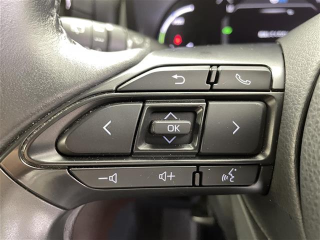 ヤリスクロス ハイブリッドZ 純正ディスプレイオーディオ(USB接続/Bluetooth/フルセグTV)全方位カメラ クルーズコントロール 衝突軽減ブレーキ ビルトインETC2.0 パワーシート シートヒーター(9枚目)