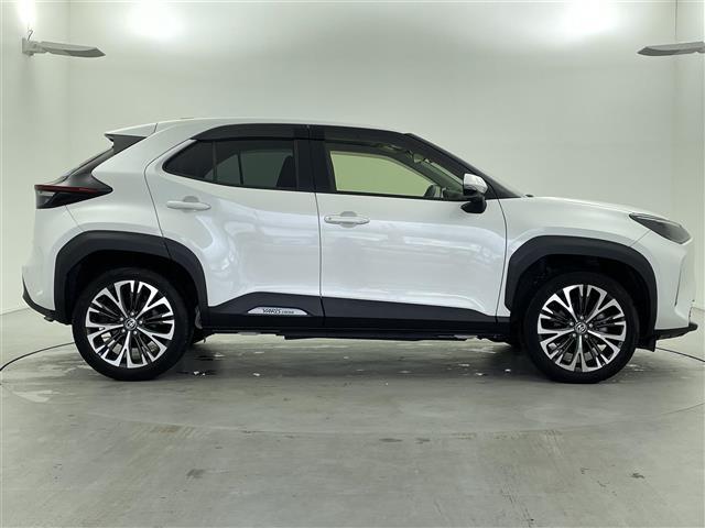 ヤリスクロス ハイブリッドZ 純正ディスプレイオーディオ(USB接続/Bluetooth/フルセグTV)全方位カメラ クルーズコントロール 衝突軽減ブレーキ ビルトインETC2.0 パワーシート シートヒーター(16枚目)