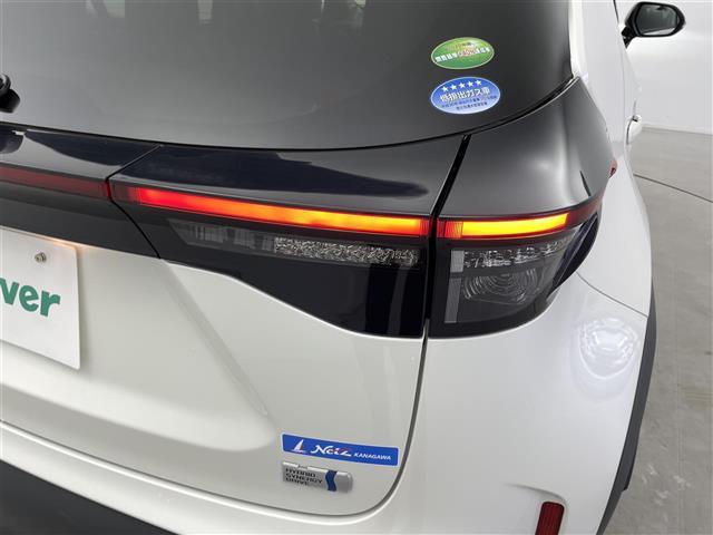 ヤリスクロス ハイブリッドZ 純正ディスプレイオーディオ(USB接続/Bluetooth/フルセグTV)全方位カメラ クルーズコントロール 衝突軽減ブレーキ ビルトインETC2.0 パワーシート シートヒーター(23枚目)