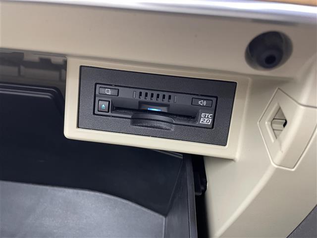 ランドクルーザープラド TX Lパッケージ サンルーフ 純正ナビ 全方位カメラ ビルトインETC レザーシート シートヒーター コーナーセンサー オートライト LEDヘッドライド 衝突軽減ブレーキ クルーズコントロール(15枚目)