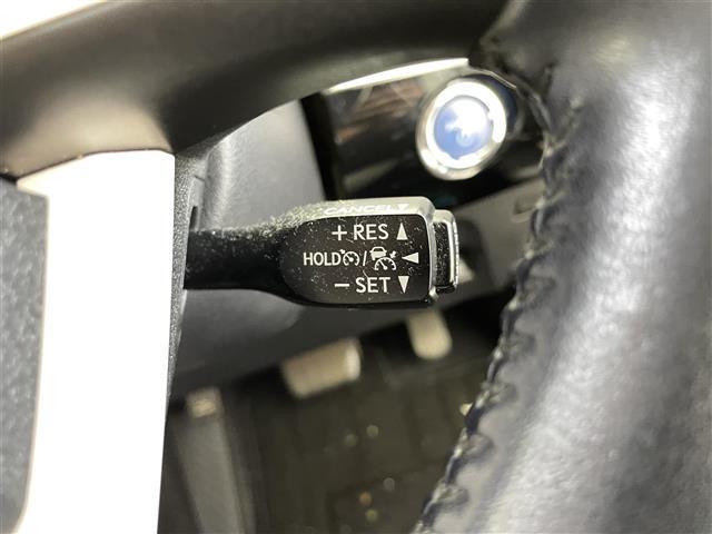 プリウス Aツーリングセレクション 純正ナビ CD DVD AM FM フルセグ Bluetooth シートヒーター ヘッドアップディスプレイ ブラインドスポットモニター オートライト オートマチックハイビーム パーキングアシスト(8枚目)