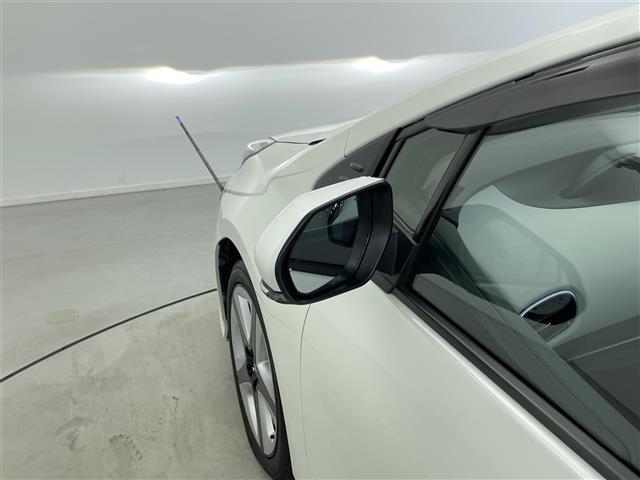 プリウス Aツーリングセレクション 純正ナビ CD DVD AM FM フルセグ Bluetooth シートヒーター ヘッドアップディスプレイ ブラインドスポットモニター オートライト オートマチックハイビーム パーキングアシスト(38枚目)