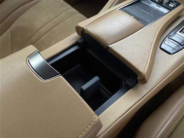 LC LC500 Sパッケージ 純正ナビ TRDフルエアロ カラーヘッドアップディスプレイ アクティブリアウィング 純正21インチアルミホイール アルカンターラ内装(オーカー)純正ビルトインETC 純正フロアマット 保証書,記録簿(16枚目)