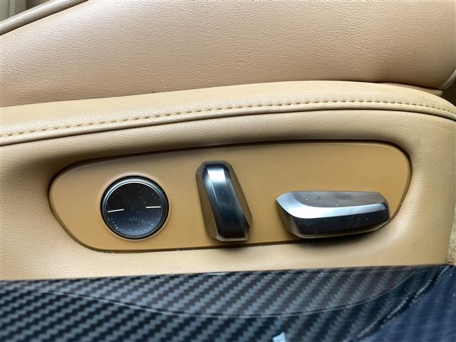 LC LC500 Sパッケージ 純正ナビ TRDフルエアロ カラーヘッドアップディスプレイ アクティブリアウィング 純正21インチアルミホイール アルカンターラ内装(オーカー)純正ビルトインETC 純正フロアマット 保証書,記録簿(22枚目)