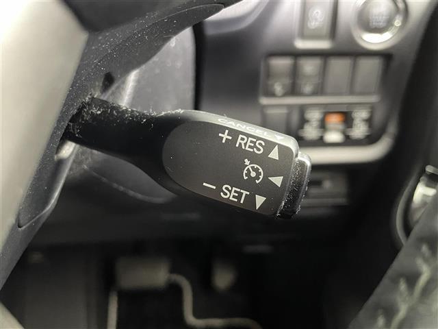 ヴォクシー ZS 煌III 純正9インチナビ Bluetooth/CD/DVD/フルセグTV バックカメラ 両側パワースライドドア ビルトインETC ドラレコ アダプティブクルーズコントロール クリアランスソナー プリクラッシュ(5枚目)