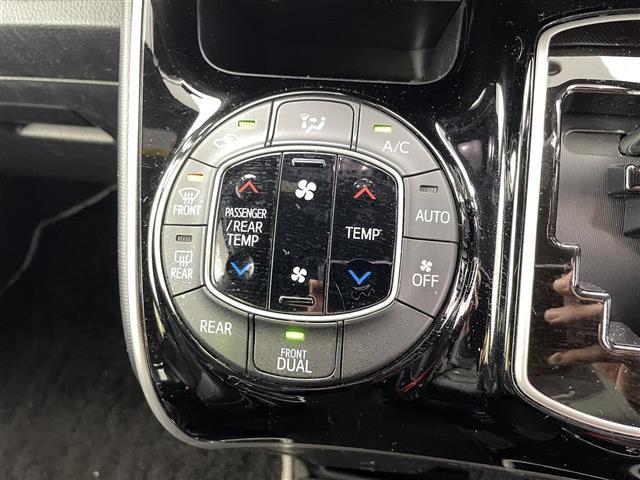 ヴォクシー ZS 煌III 純正9インチナビ Bluetooth/CD/DVD/フルセグTV バックカメラ 両側パワースライドドア ビルトインETC ドラレコ アダプティブクルーズコントロール クリアランスソナー プリクラッシュ(16枚目)