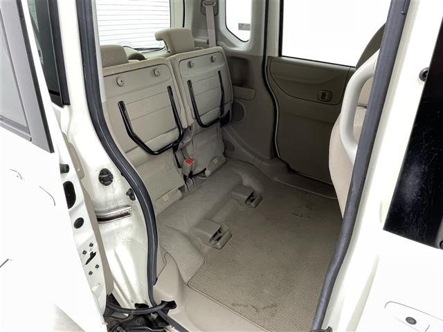 N-BOX G・Lパッケージ 社外SDナビ 片側電動ドア 社外ETC 純正アルミホイール スマートキー プッシュスタート ヘッドライトレベライザー 純正フロアマット ACC 横滑り防止装置 純正キセノンヘッドライト 電動格納ミラー(19枚目)