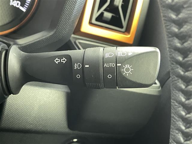 タフト G 純正ナビ フルセグTV Bluetooth DVD ガラスルーフ 衝突軽減ブレーキ バックカメラ シートヒーター ETC オートライト ステアリングスイッチ コーナーセンサー(8枚目)