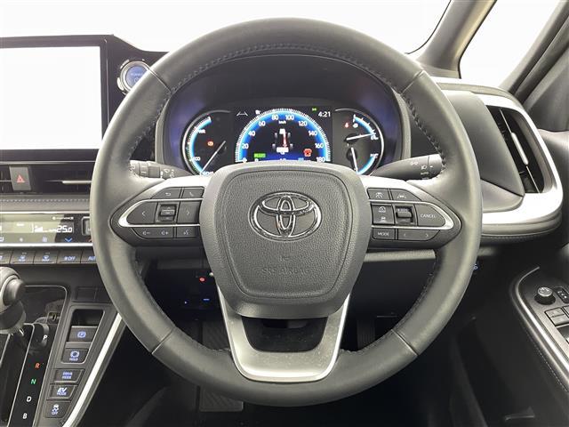 ヴォクシー ハイブリッドＳ－Ｚ　純正１０．５インチディスプレイオーディオ（ナビ／Ｂｌｕｅｔｏｏｔｈ／ＵＳＢ／Ｍｉｒａｃａｓｔ／ＨＤＭＩ）フルセグテレビ／バックカメラ／ビルトインＥＴＣ２．０／トヨタセーフティセンス／シートヒーター（28枚目）