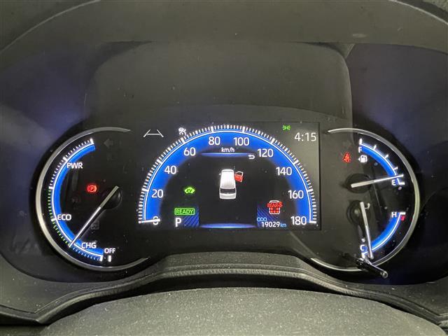 ヴォクシー ハイブリッドＳ－Ｚ　純正１０．５インチディスプレイオーディオ（ナビ／Ｂｌｕｅｔｏｏｔｈ／ＵＳＢ／Ｍｉｒａｃａｓｔ／ＨＤＭＩ）フルセグテレビ／バックカメラ／ビルトインＥＴＣ２．０／トヨタセーフティセンス／シートヒーター（29枚目）