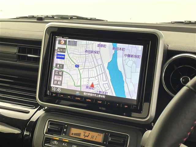 スペーシアカスタム ハイブリッドＸＳターボ　純正８インチナビ　バックカメラ　ＥＴＣ　衝突軽減ブレーキ　オートライト　ＬＥＤヘッドライド　クルーズコントロール　両側電動スライドドア　ステアリングリモコン　プッシュスタート　スマートキー（5枚目）