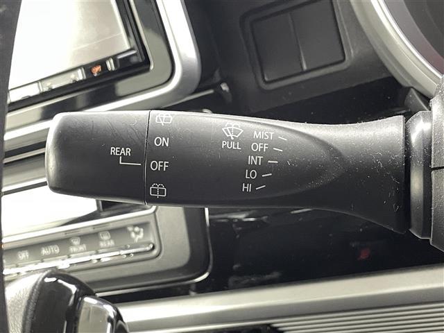 スペーシアカスタム ハイブリッドＸＳターボ　純正８インチナビ　バックカメラ　ＥＴＣ　衝突軽減ブレーキ　オートライト　ＬＥＤヘッドライド　クルーズコントロール　両側電動スライドドア　ステアリングリモコン　プッシュスタート　スマートキー（9枚目）