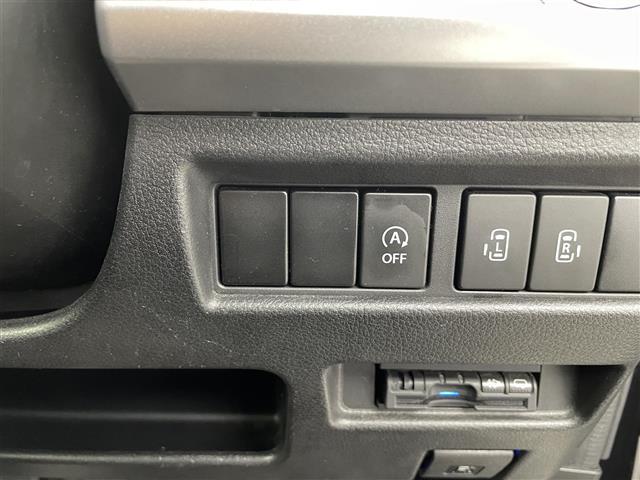 スペーシアカスタム ハイブリッドＸＳターボ　純正８インチナビ　バックカメラ　ＥＴＣ　衝突軽減ブレーキ　オートライト　ＬＥＤヘッドライド　クルーズコントロール　両側電動スライドドア　ステアリングリモコン　プッシュスタート　スマートキー（11枚目）