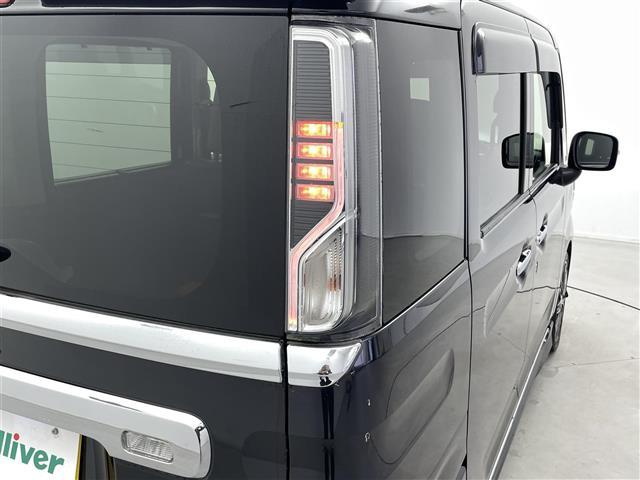 スペーシアカスタム ハイブリッドＸＳターボ　純正８インチナビ　バックカメラ　ＥＴＣ　衝突軽減ブレーキ　オートライト　ＬＥＤヘッドライド　クルーズコントロール　両側電動スライドドア　ステアリングリモコン　プッシュスタート　スマートキー（21枚目）